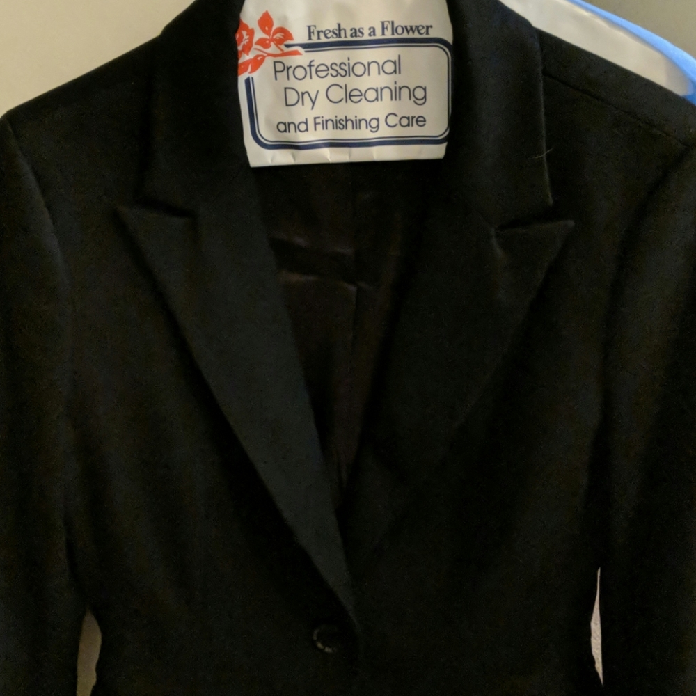 Express Blazer - Picture 2 of 3